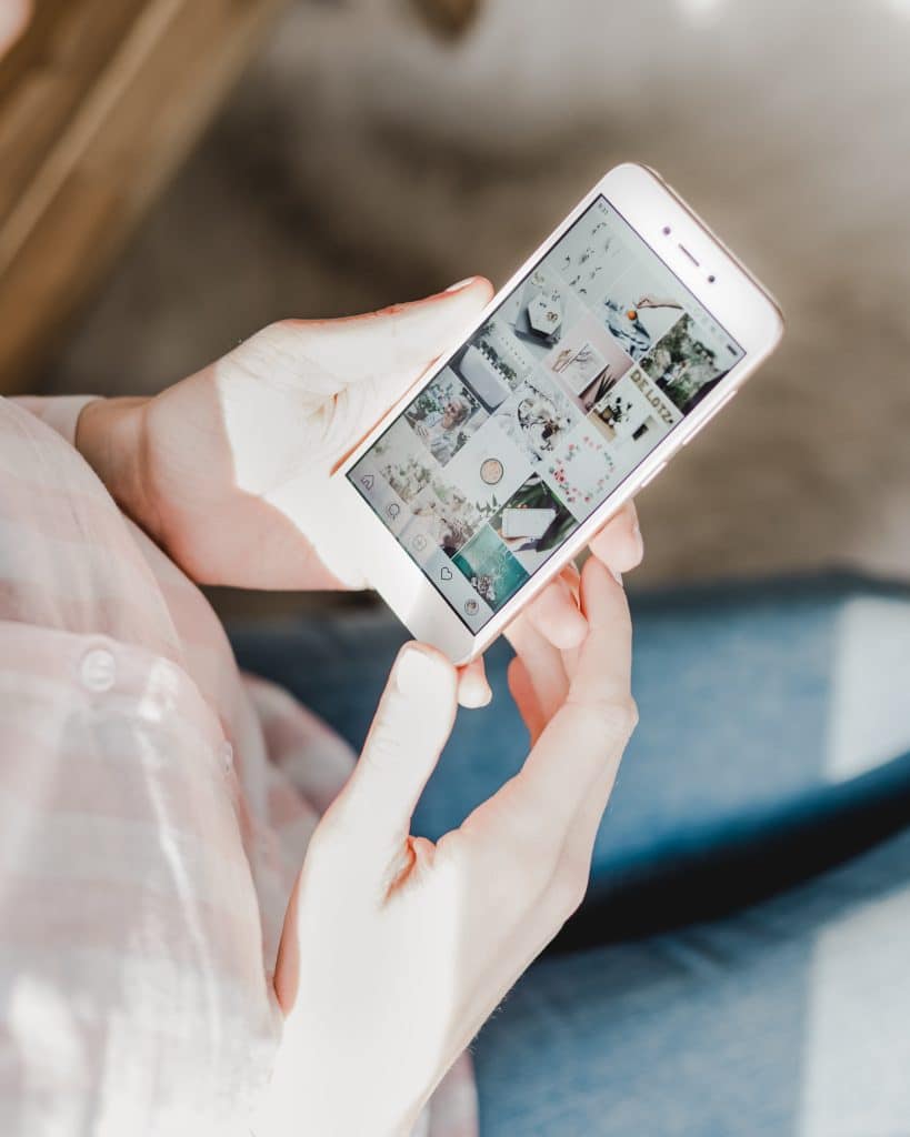 Business Instagram Guide for Beginners georgia de lotz CiSizRTO8U8 unsplash